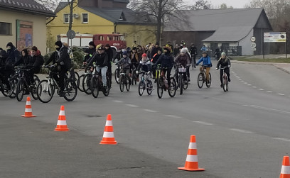 III Gminny Rodzinny Rajd Rowerowy "Dla Niepodległej"